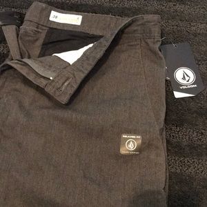 Volcom true to this men’s relaxed fit shorts